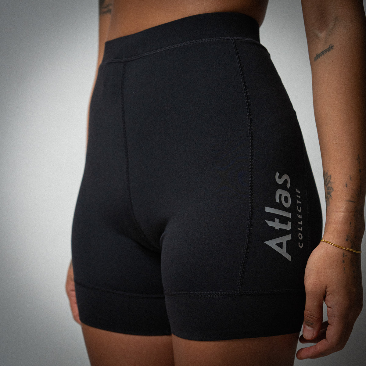 Illumi Trax WMNS Performance Half Tights - Black
