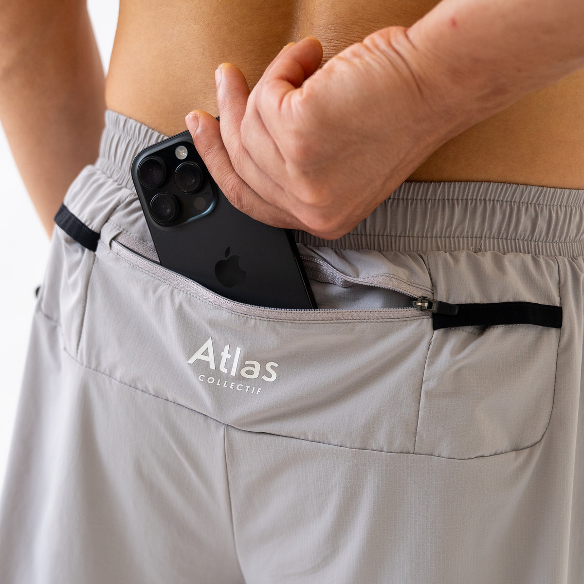 1 zip back pocket fits iPhone 
