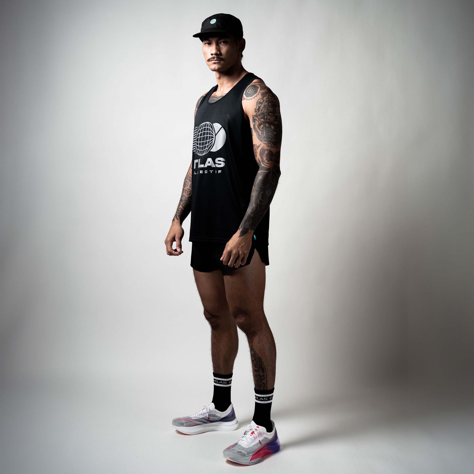 3M Reflective Globe Running Singlet Black