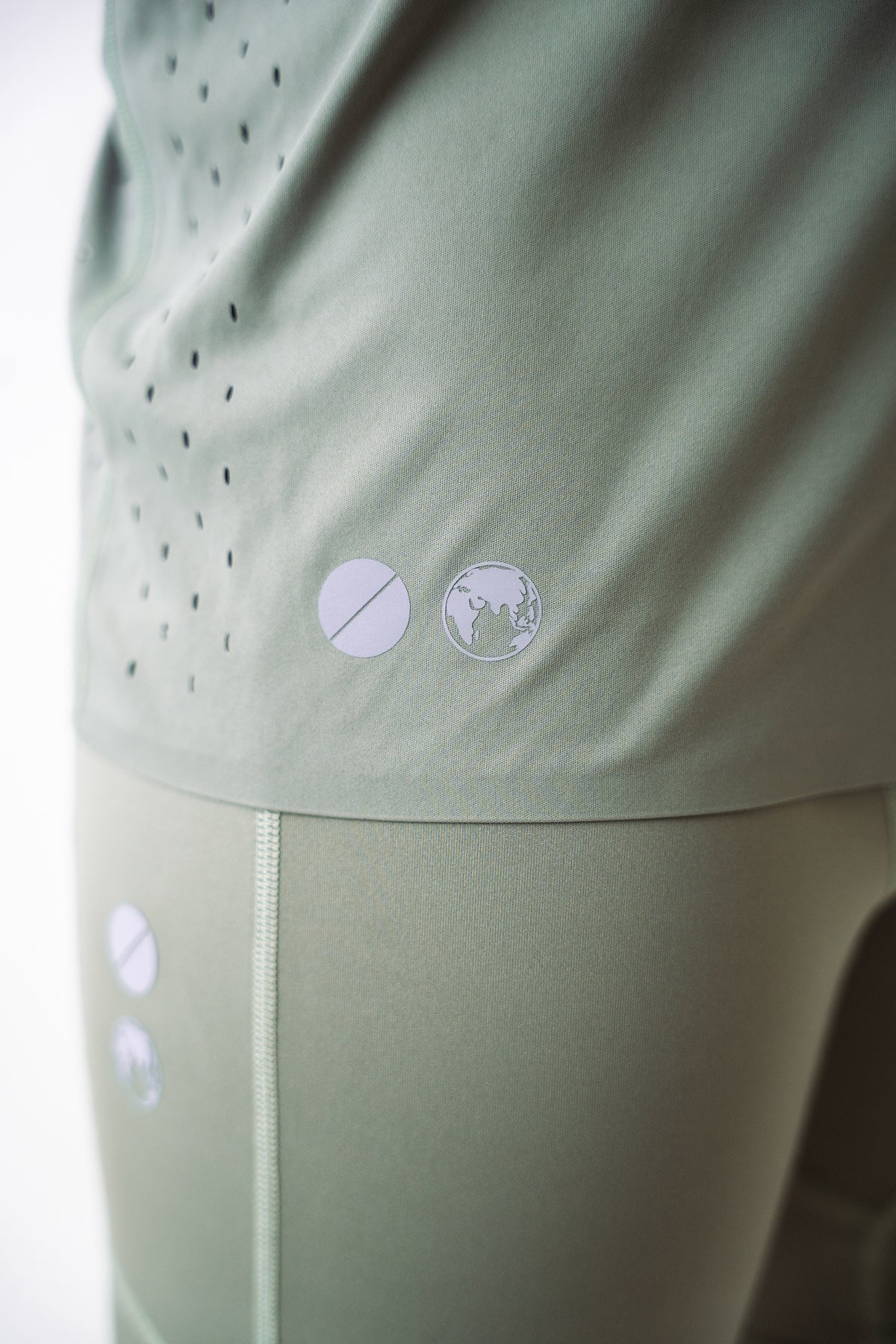Illumi Trax Sage Training Bundle Men