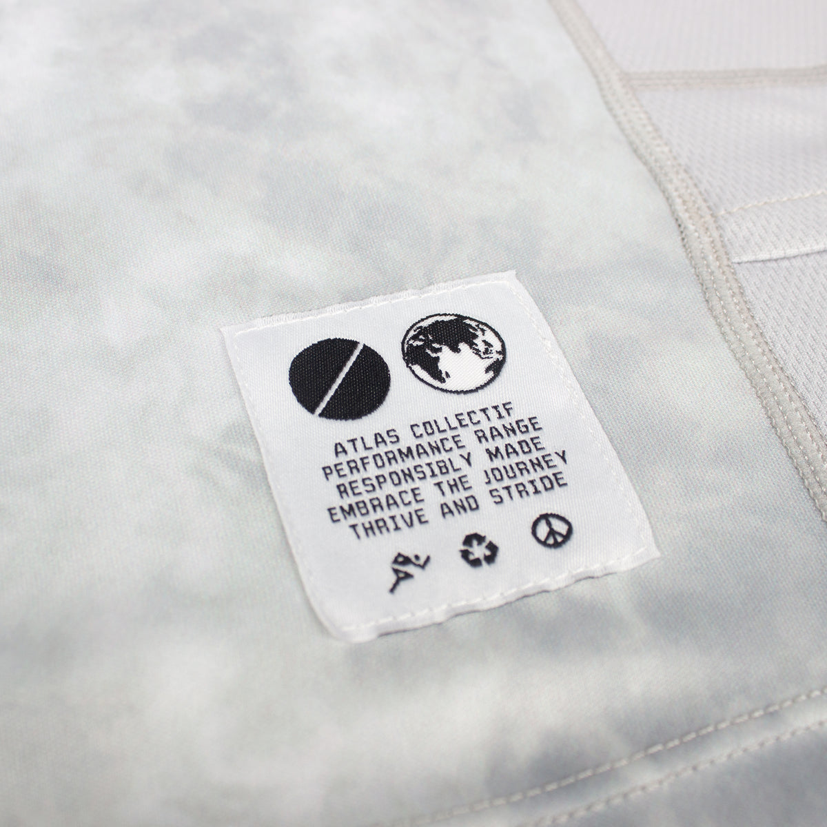 Core Running Tee V3 - Grey Tie-Dye