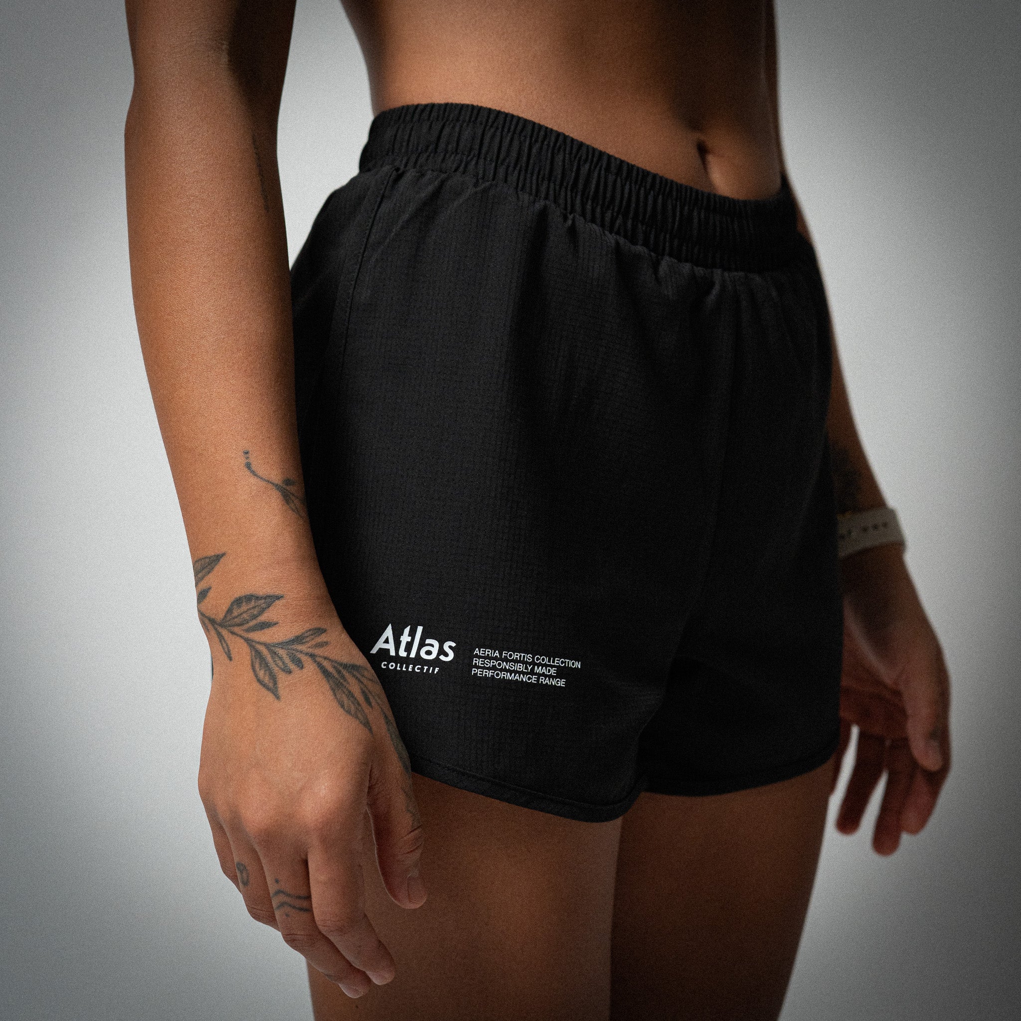 Aeria Fortis 4" WMNS Race Shorts Black