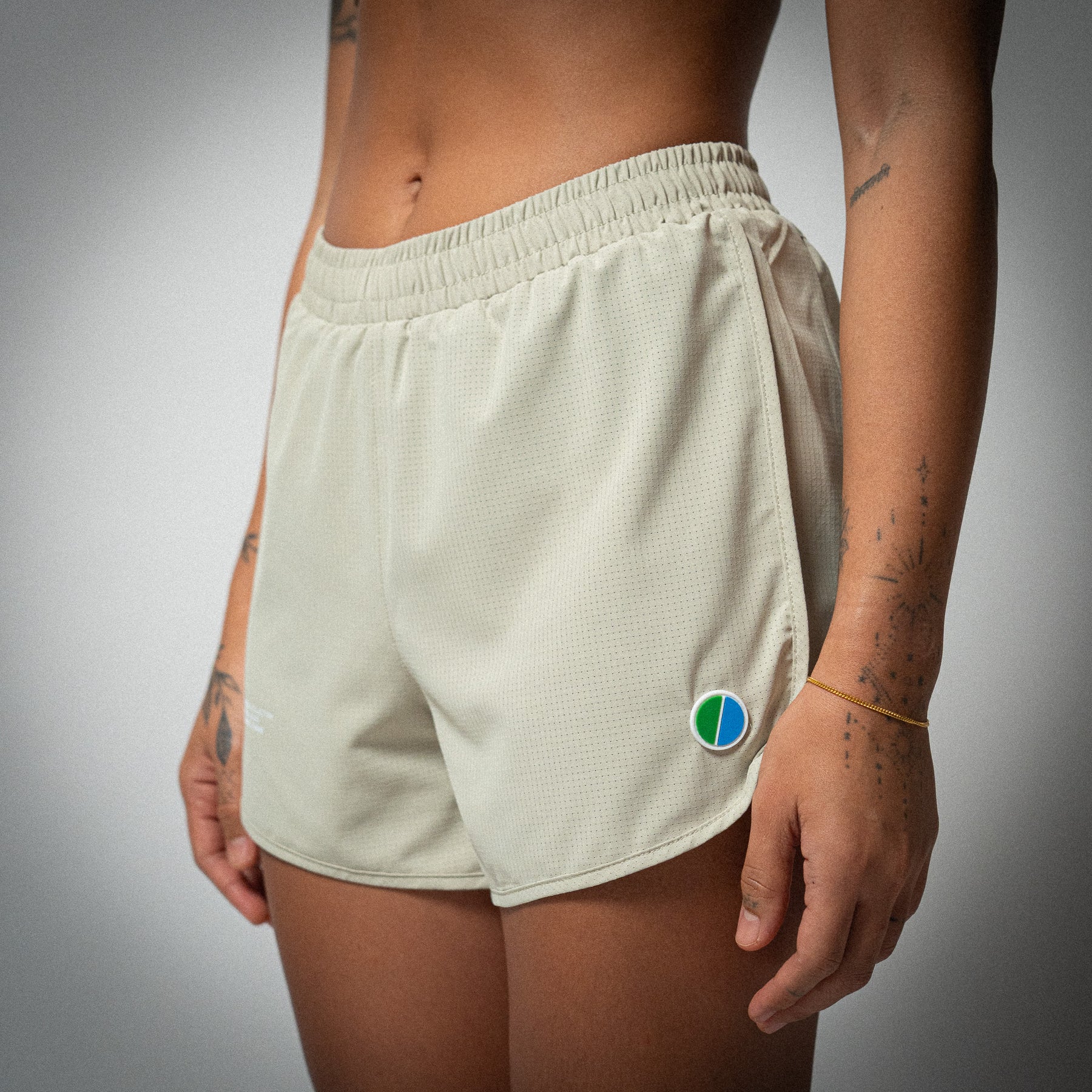 Aeria Fortis Beige 4" Shorts & Singlet WMNS Bundle