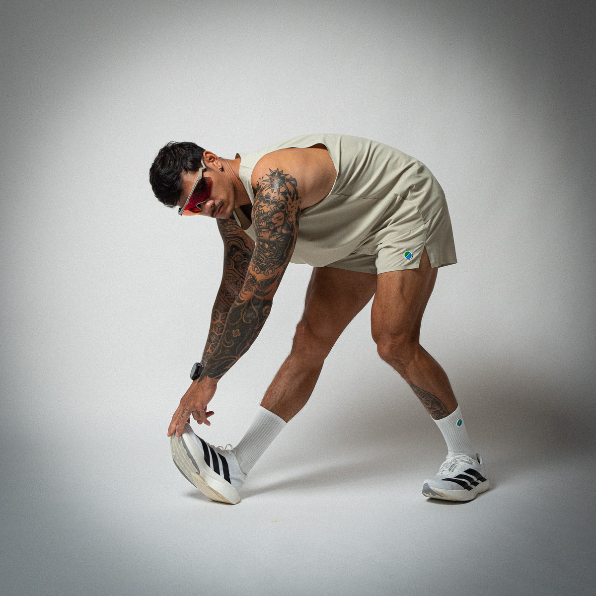 Aeria Fortis 4" Race Shorts Beige