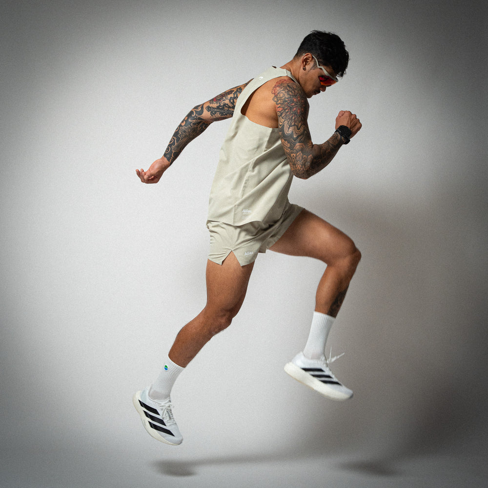 Aeria Fortis 4" Race Shorts Beige