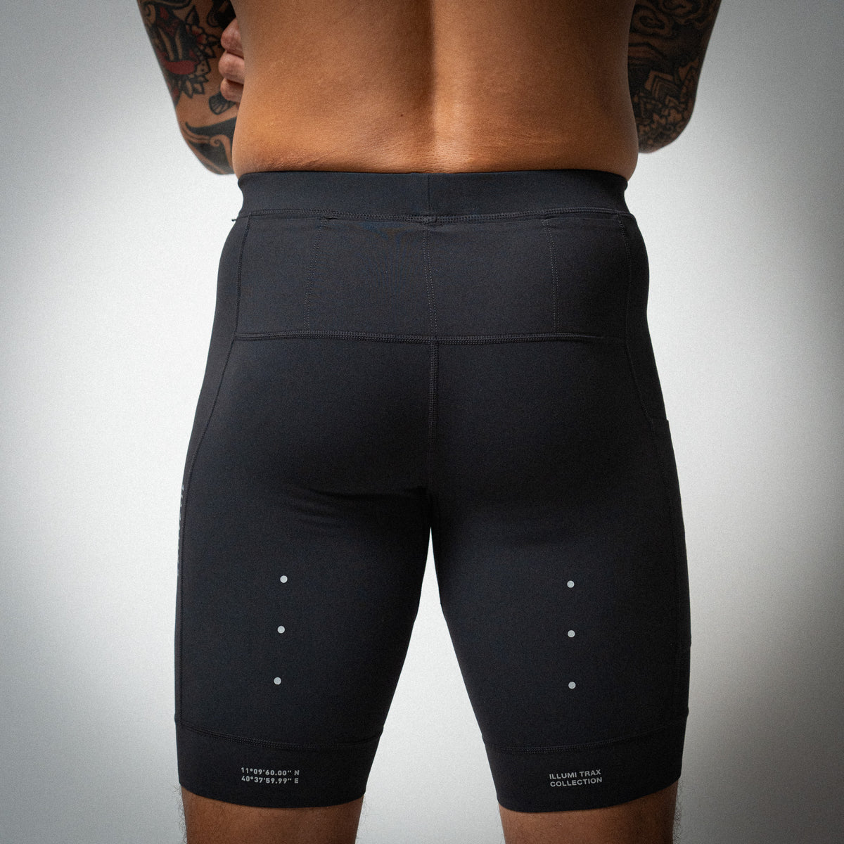 Illumi Trax Performance Half Tights - Black