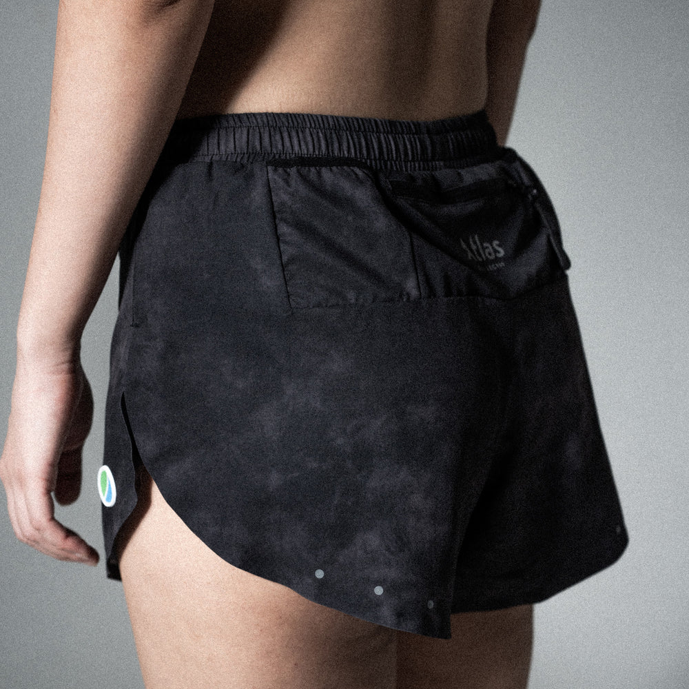 Core WMNS 3" Run Shorts V3 - Black Tie-Dye