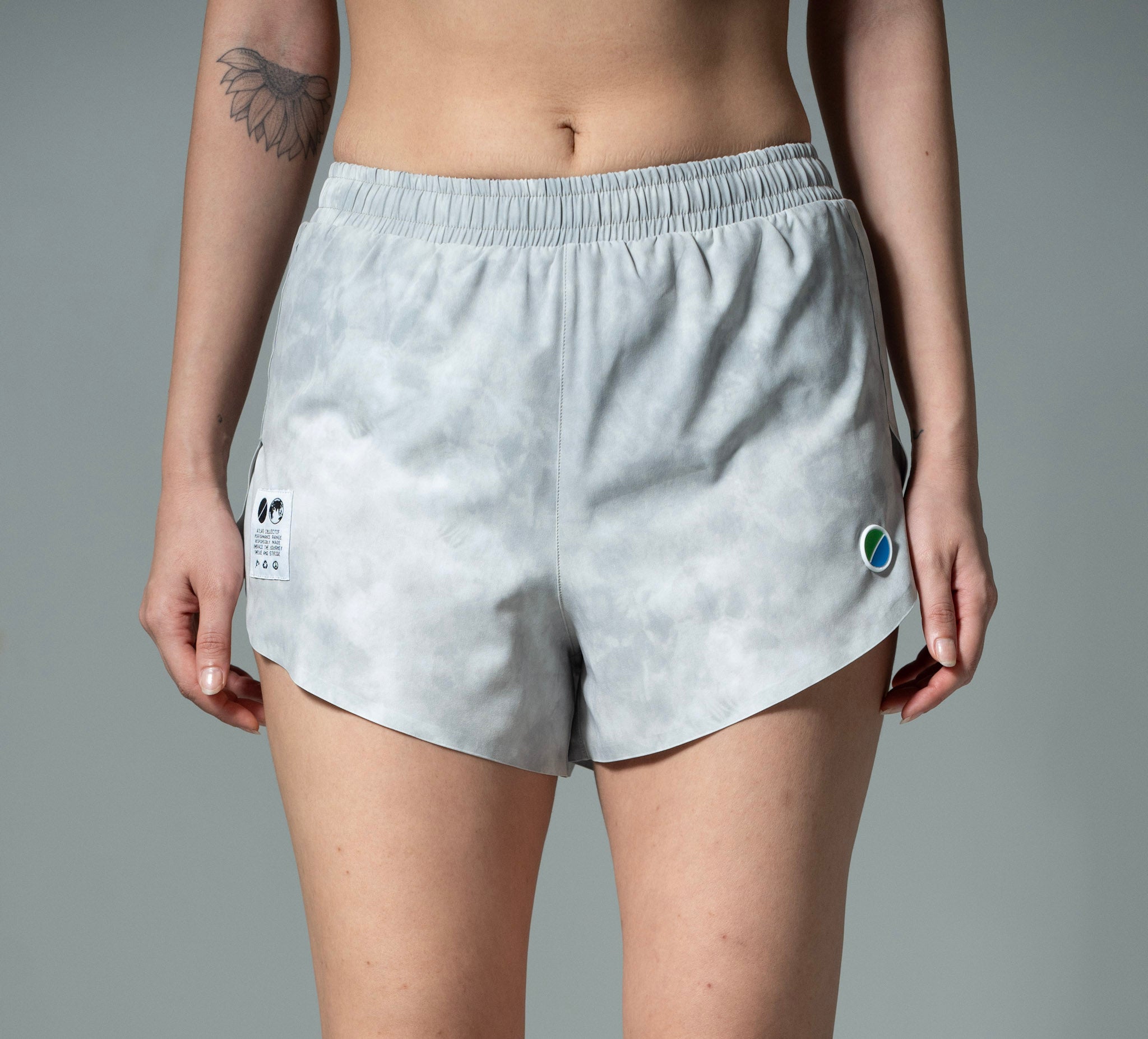 V3 Core WMNS 3" Shorts Grey Tie-Dye