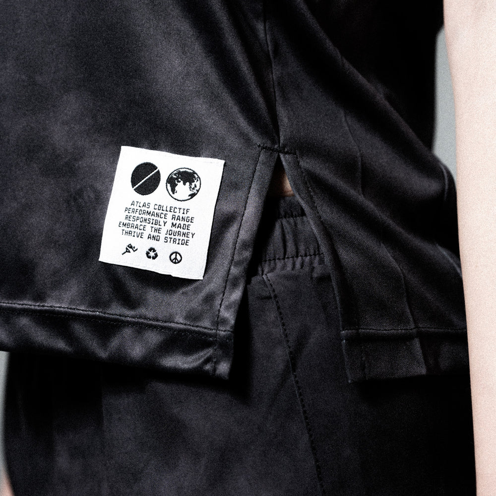Core WMNS Running Tee V3 - Black Tie-Dye