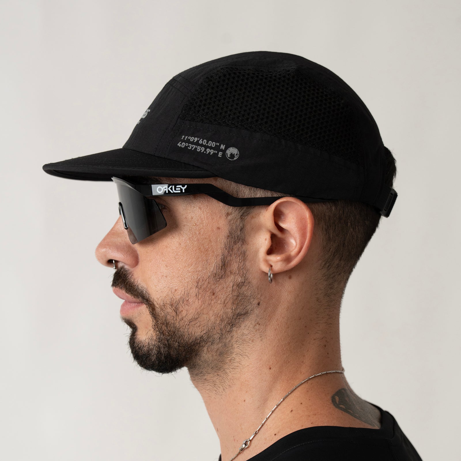 Illumi Trax 5P Running Mesh Cap