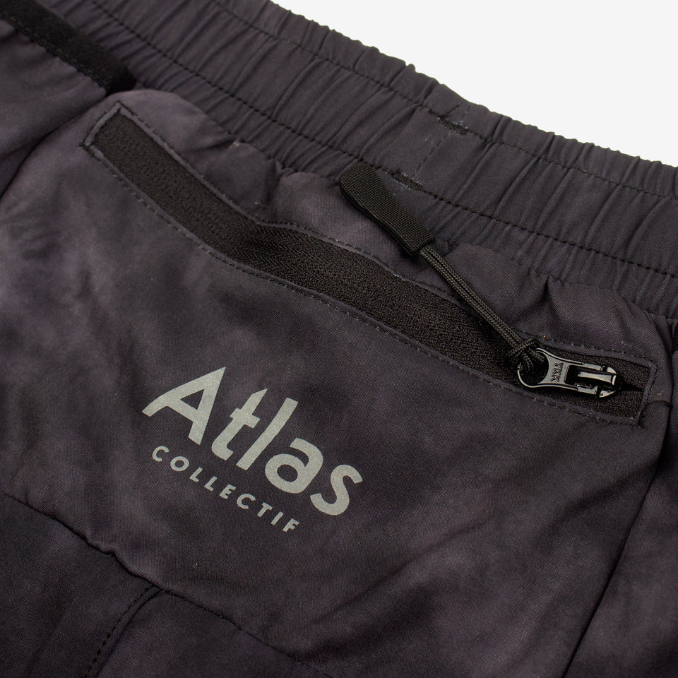 Opaque inner lining for privacy