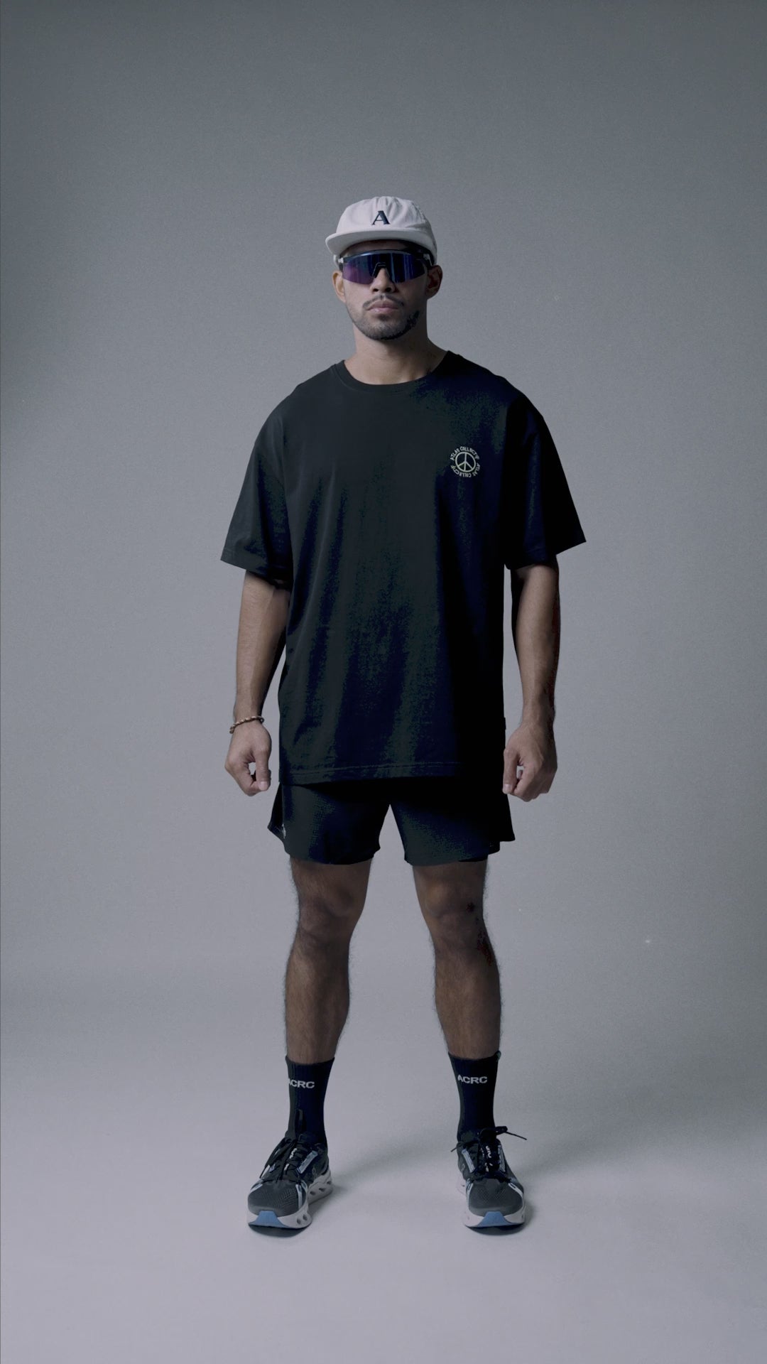 Stride & Quest Organic T-Shirt Black